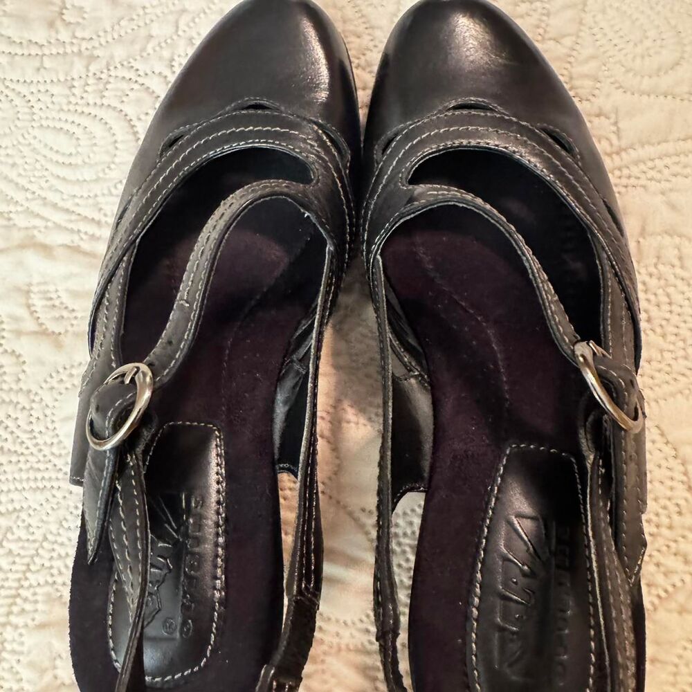Earth-origins Women's Black Footwear